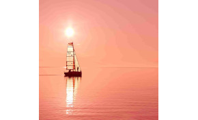 Idea for the season: solar panels on a boat Idea for the season: solar panels on a boat
